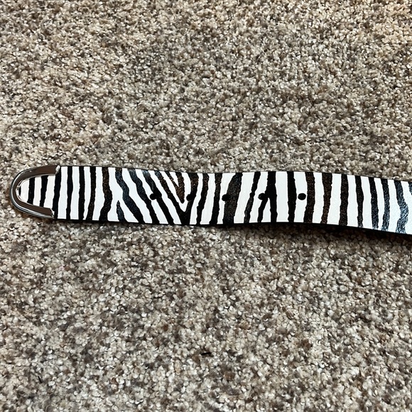 Zebra print belt - Picture 2 of 3